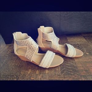 NEW Nude/Beige Sandal